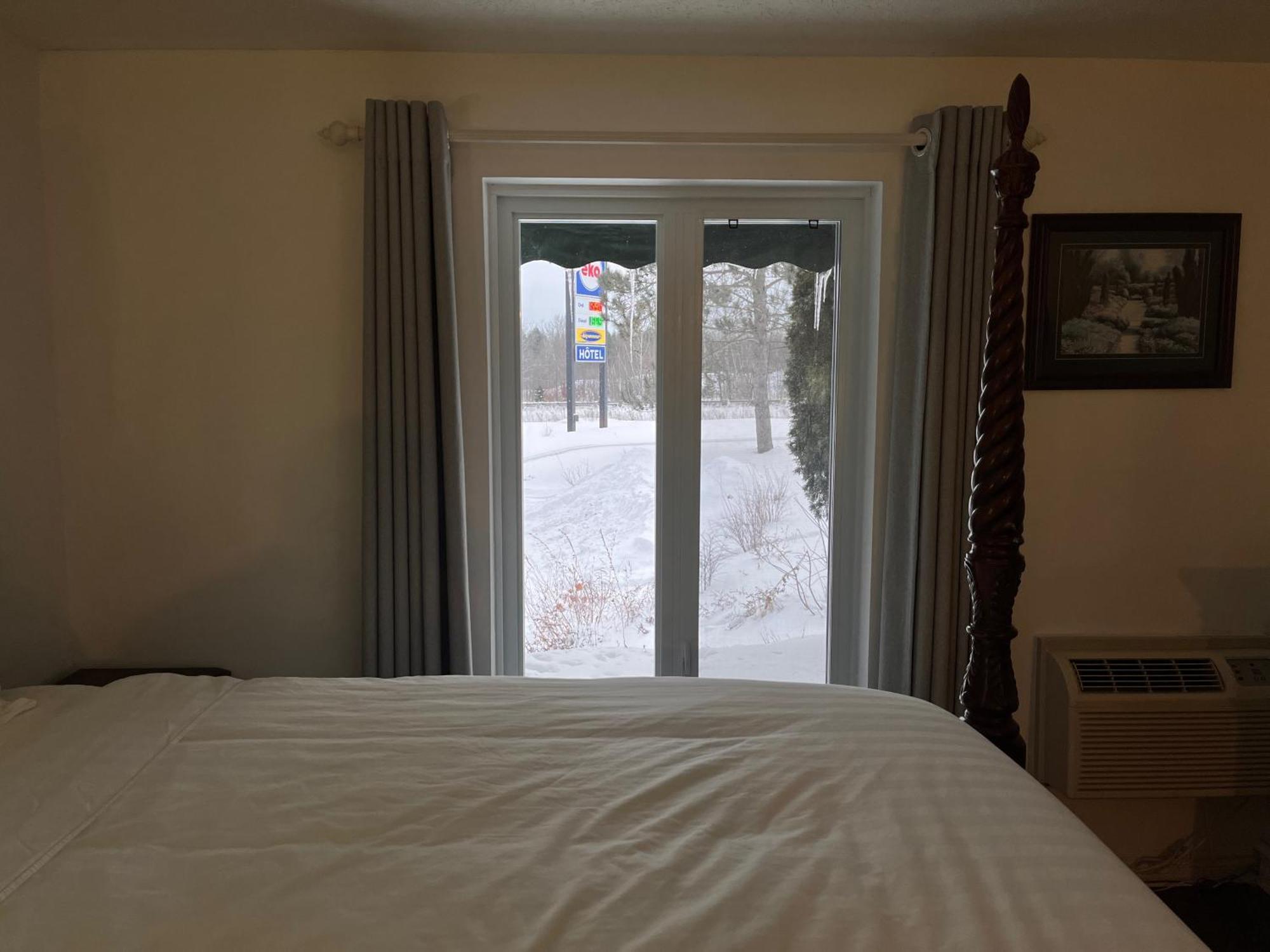 Hotel Cowansville Bilik gambar