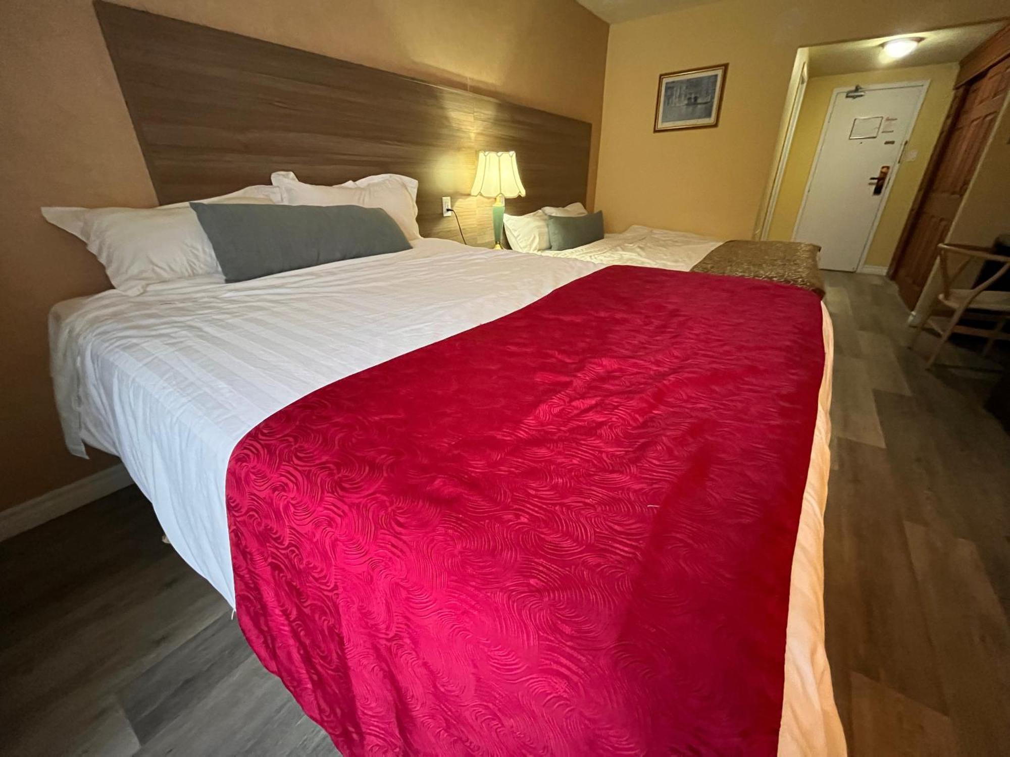 Hotel Cowansville Bilik gambar