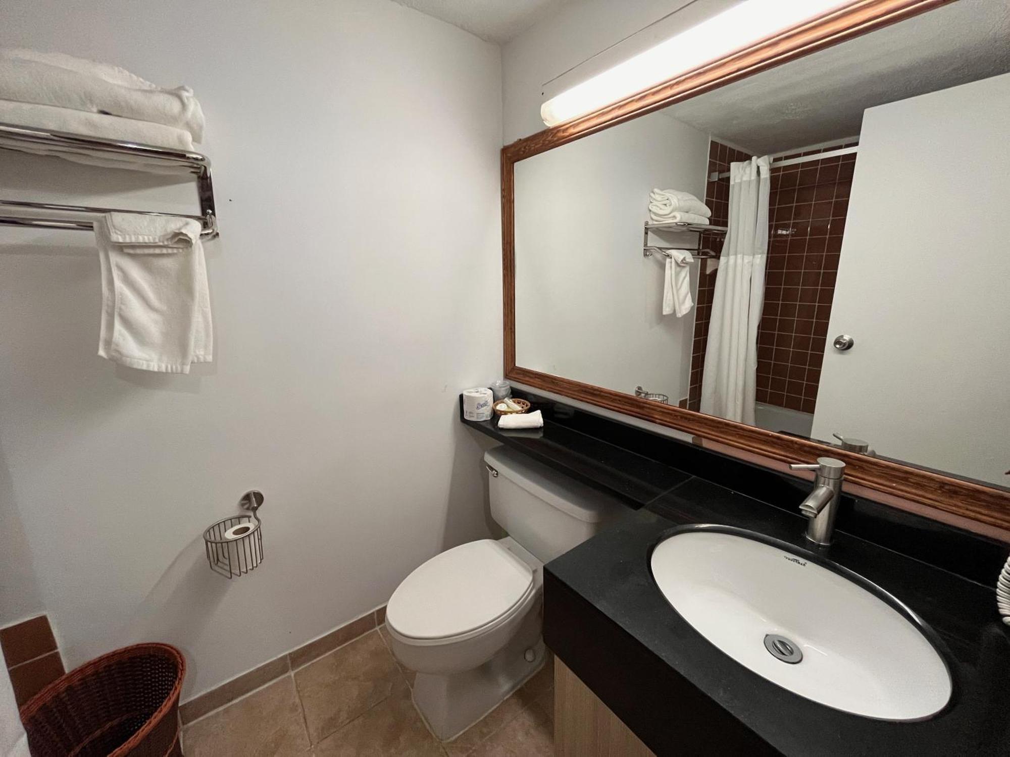 Hotel Cowansville Bilik gambar